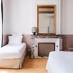 Le Château Réal Couette-café 4*