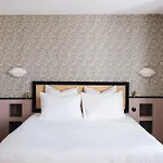 Le Château Réal Couette-café 4*