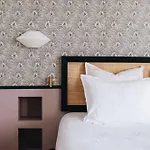 Couette-café Le Château Réal 4*