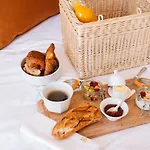 Couette-café Le Château Réal