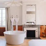 Oda ve Kahvaltı Le Chateau Real 4*