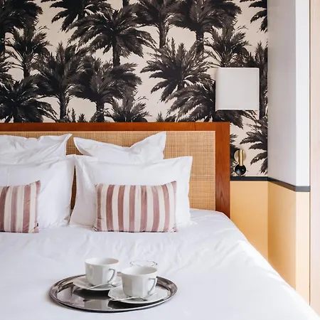 Alojamento de Acomodação e Pequeno-almoço Le Château Réal Saint-Seurin-de-Cadourne