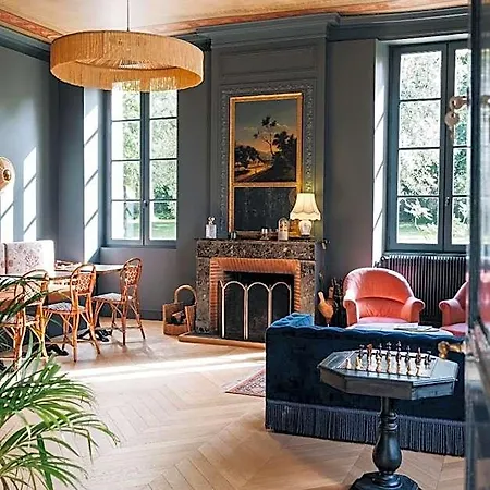 Le Chateau Real ベッド・アンド・ブレックファスト Saint-Seurin-de-Cadourne