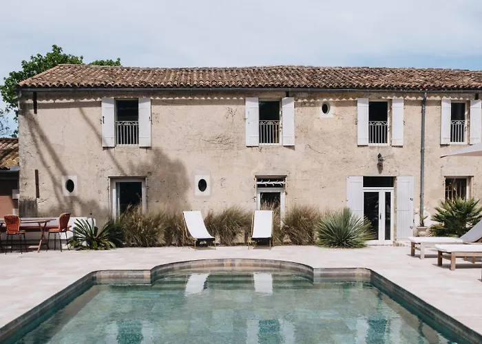 Le Chateau Real Bed & Breakfast